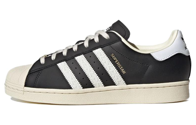 adidas Originals Superstar ‚Core Black/Cloud White‘