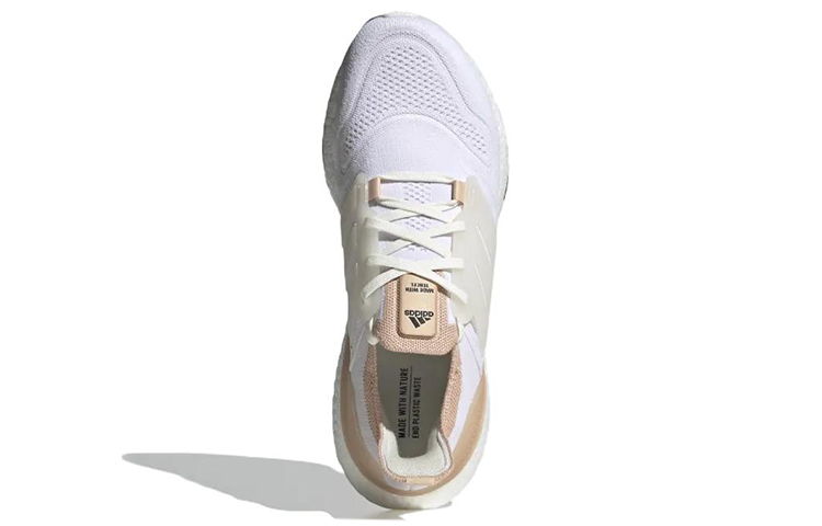 adidas UltraBoost 22 ‚White Halo Blush‘