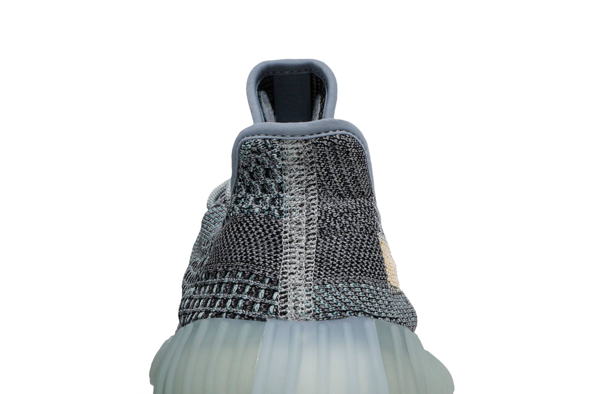 adidas Yeezy Boost 350 V2 ‚Ash Blue‘