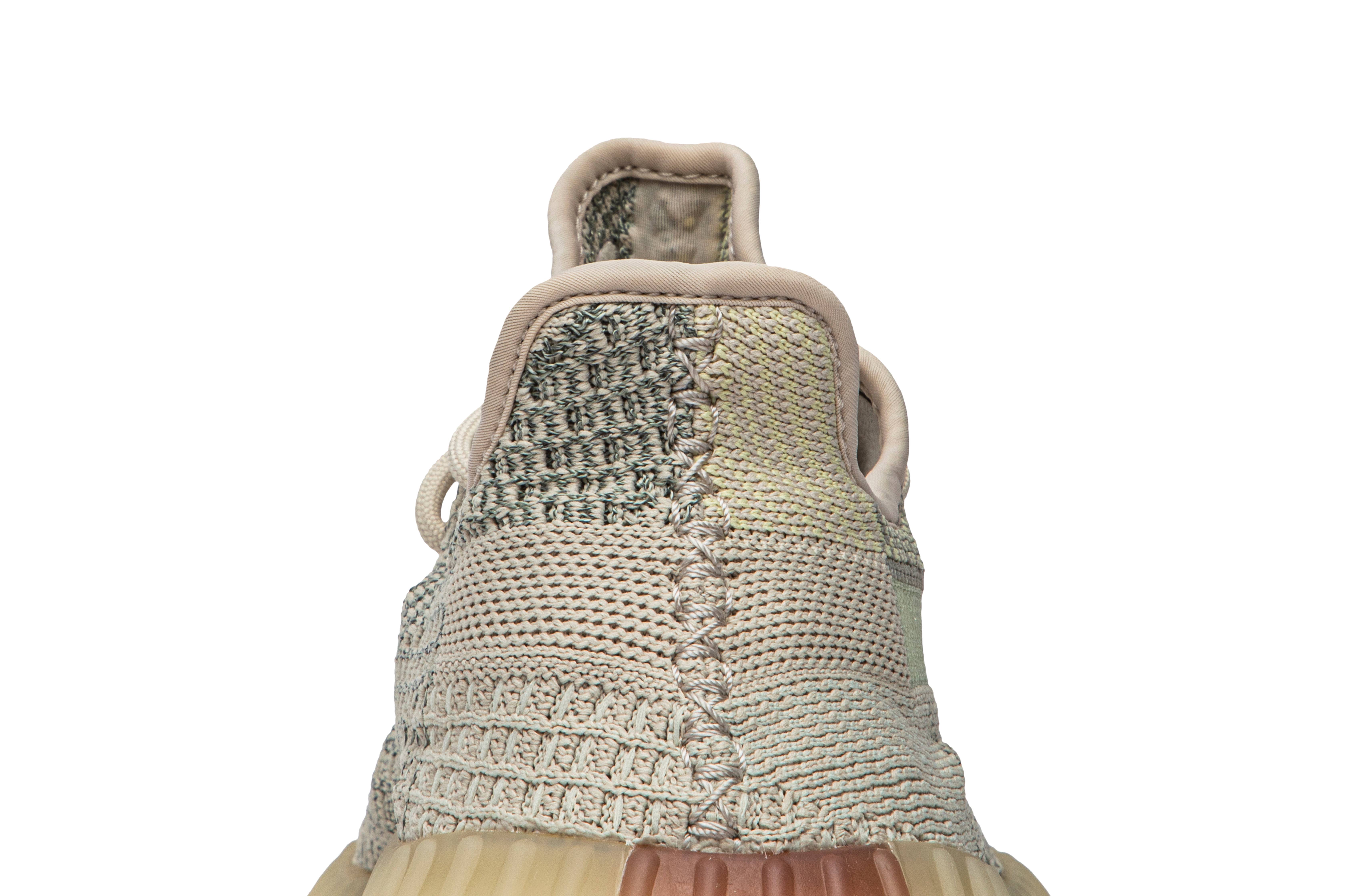 adidas Yeezy Boost 350 V2 ‚Citrin Reflective‘
