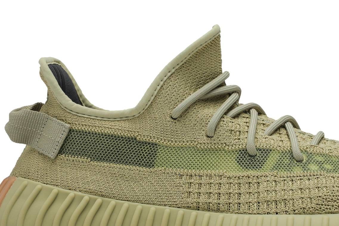 adidas Yeezy Boost 350 V2 ‚Sulfur‘
