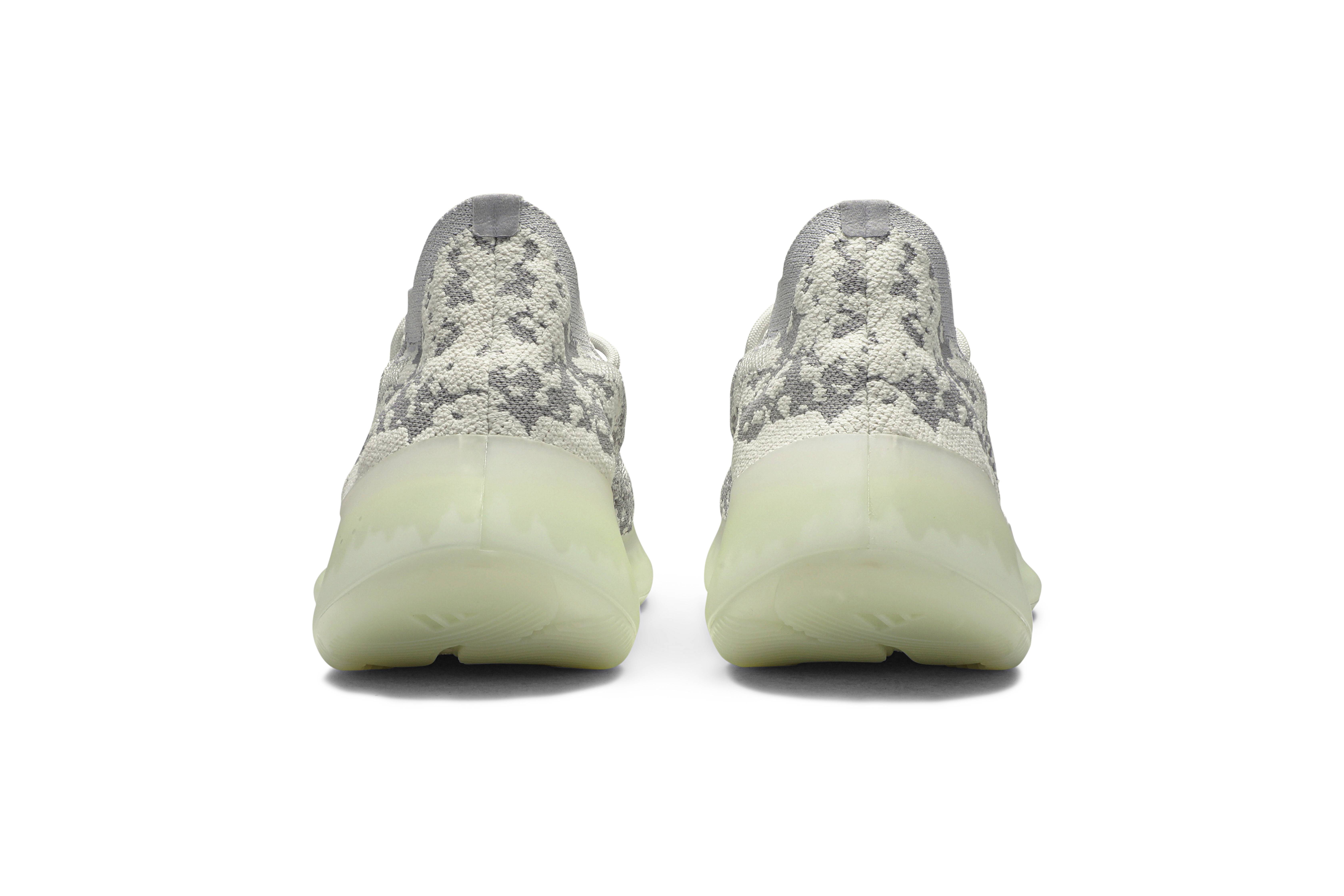 adidas Yeezy Boost 380 ‚Alien‘