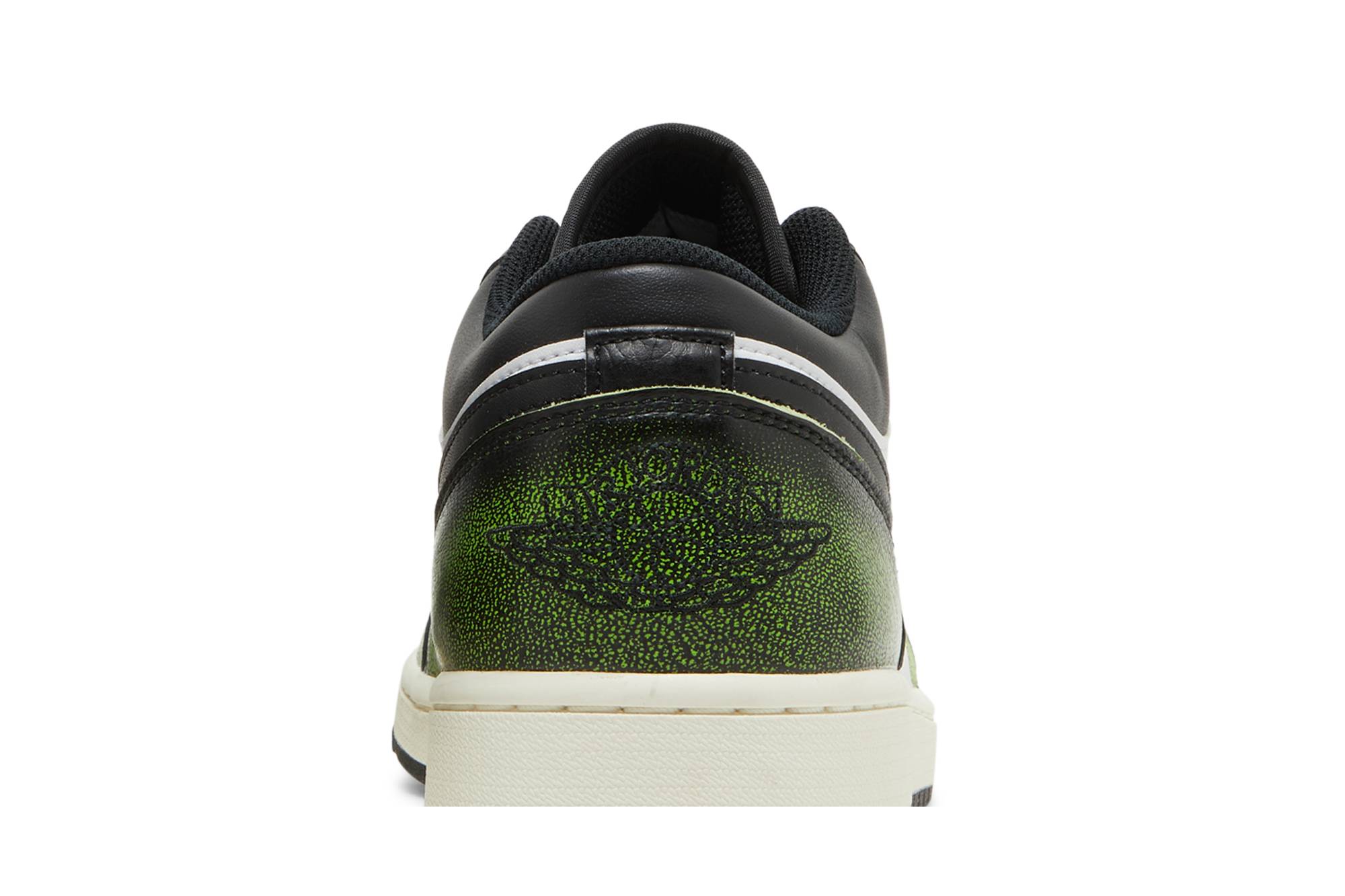 Jordan 1 Low SE ‚Wear-Away - Electric Green‘