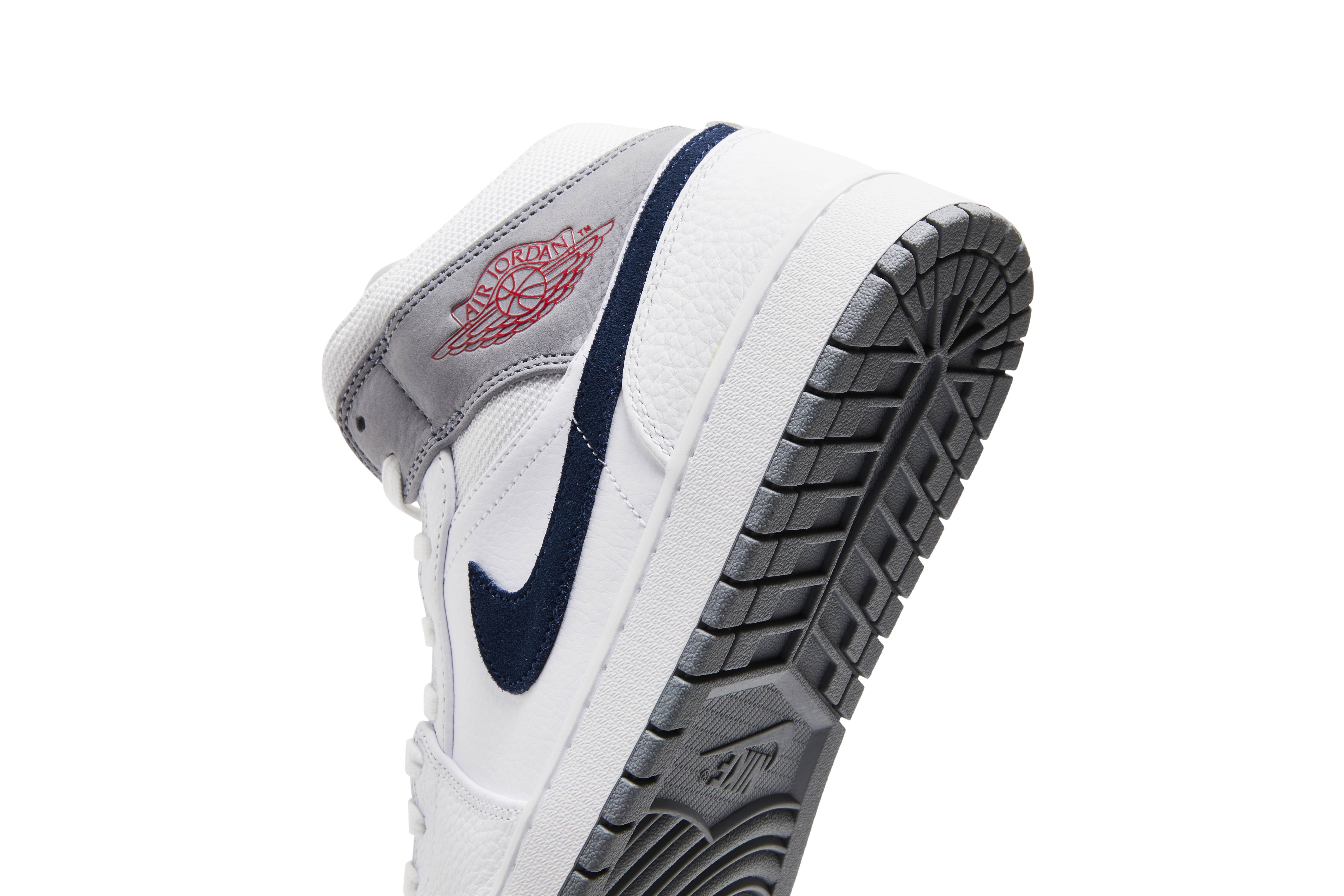Jordan 1 Mid ‚Paris‘