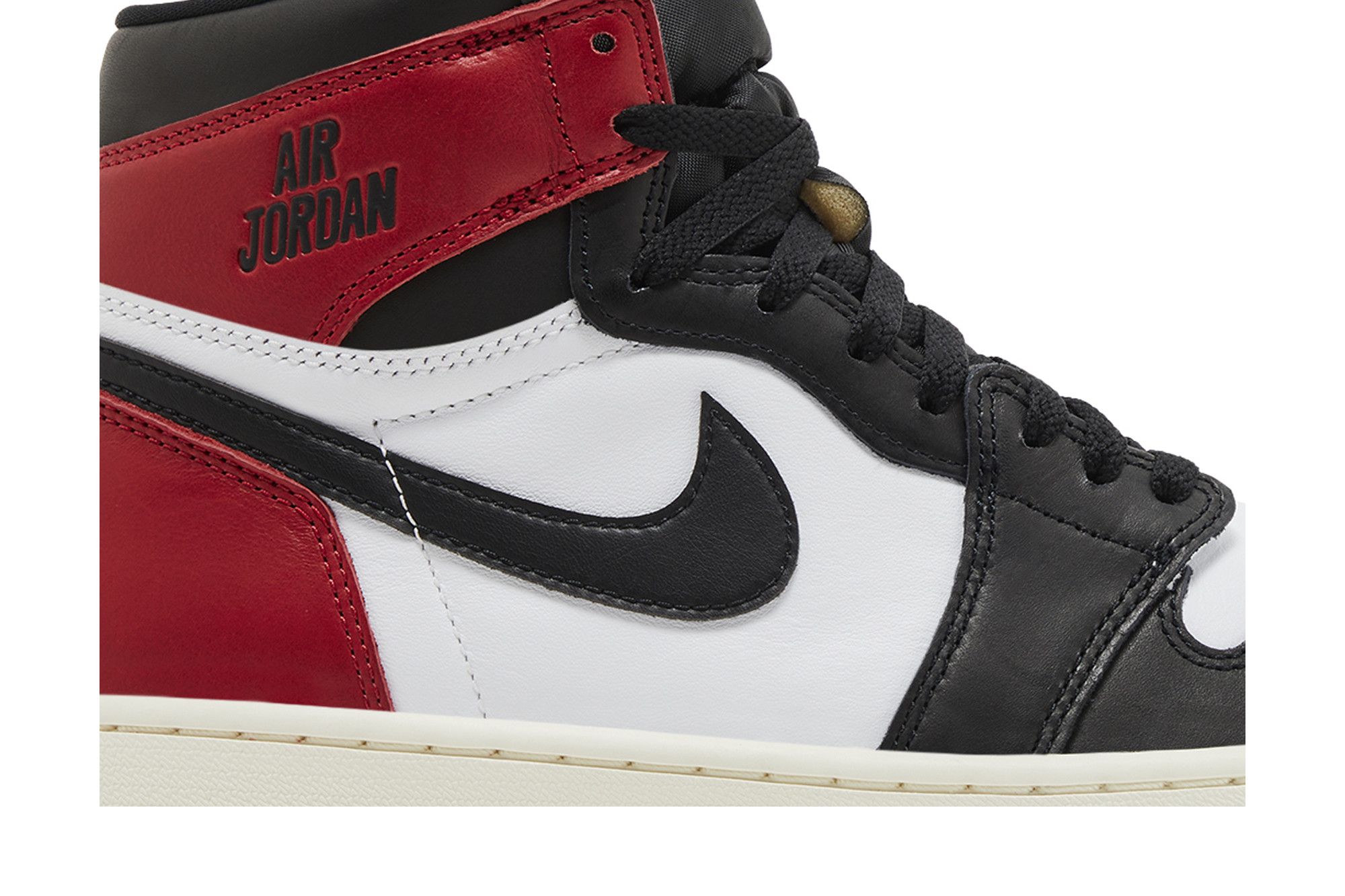 Jordan 1 Retro High OG ‚Black Toe Reimagined‘