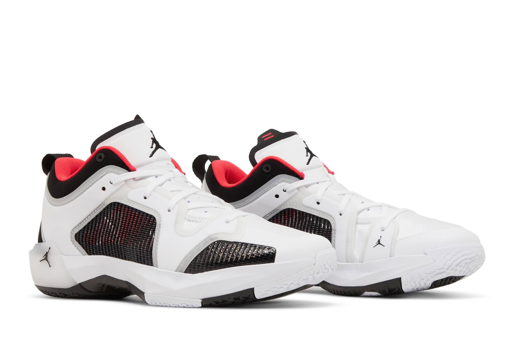 Jordan 37 Low PF ‚Siren Red‘