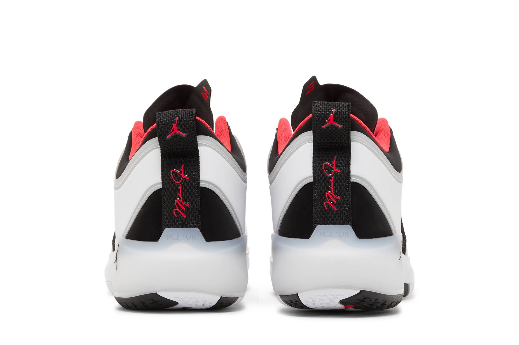 Jordan 37 Low ‚Siren Red‘