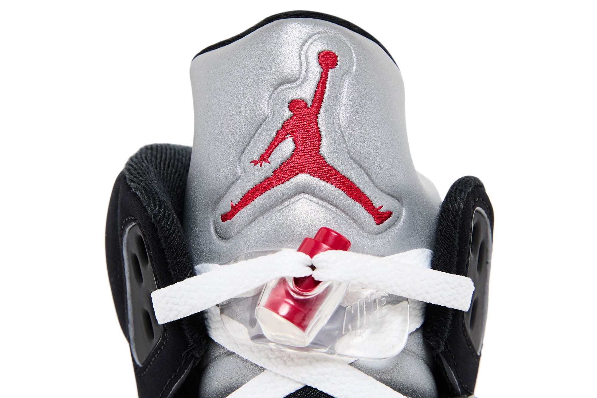 Jordan 5 Retro OG ‚Black Metallic Reimagined‘