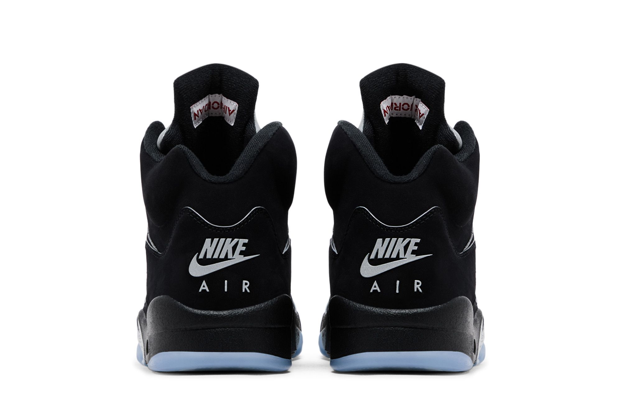 Jordan 5 Retro OG ‚Black Metallic Reimagined‘