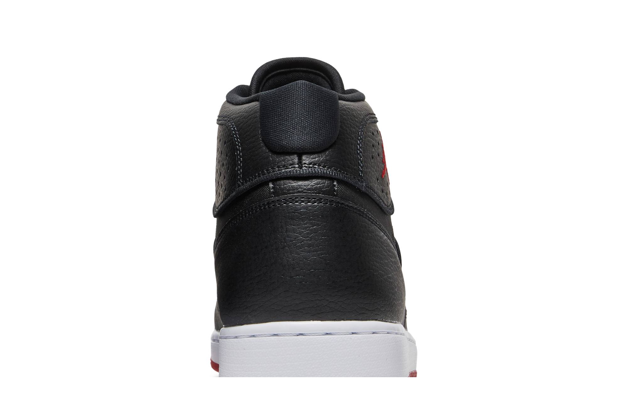 Jordan Access ‚Black Gym Red‘