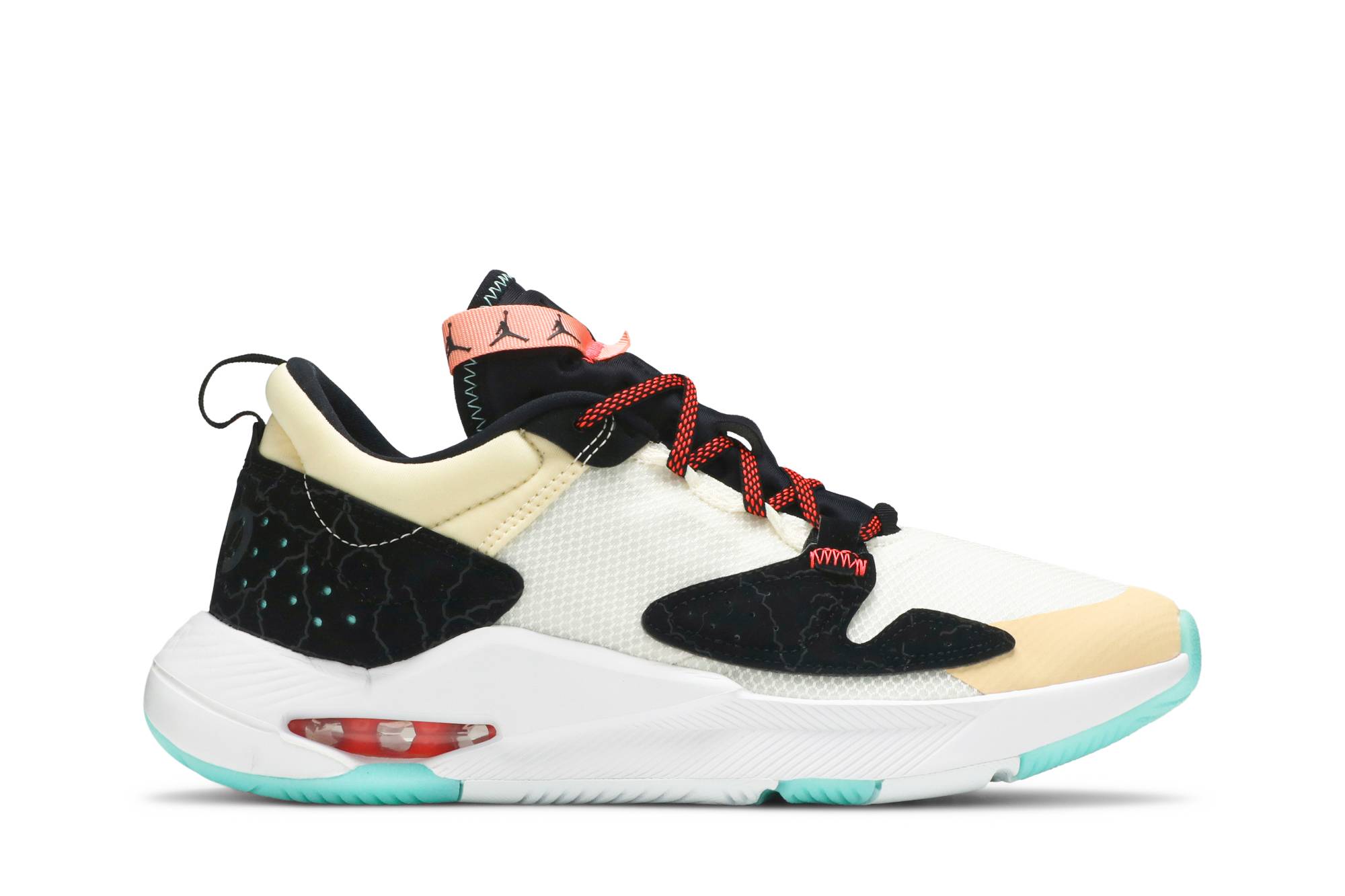 Jordan Air Cadence ‚Pale Ivory‘