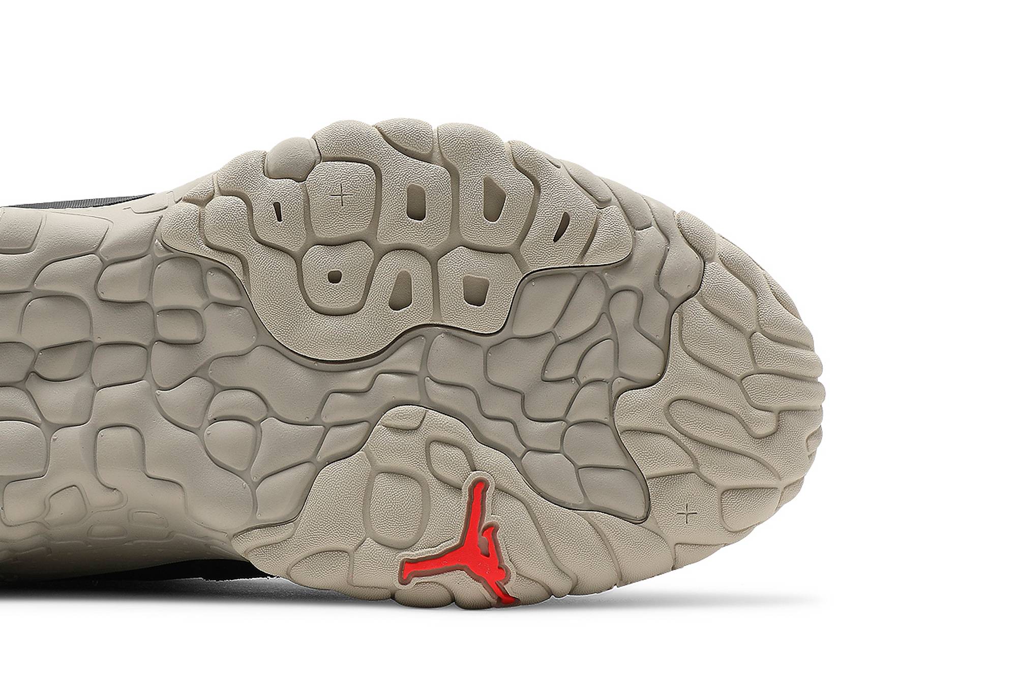 Jordan Delta 2 ‚Black Infrared‘