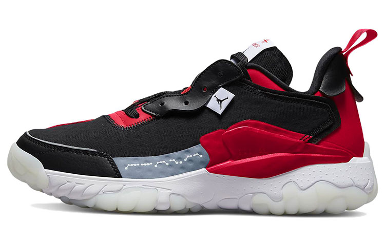 Jordan Delta 2 SE ‚Black University Red‘