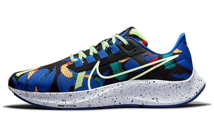 Kelly Anna London x Nike Air Zoom Pegasus 38 A.I.R. ‚Run Past The Future‘