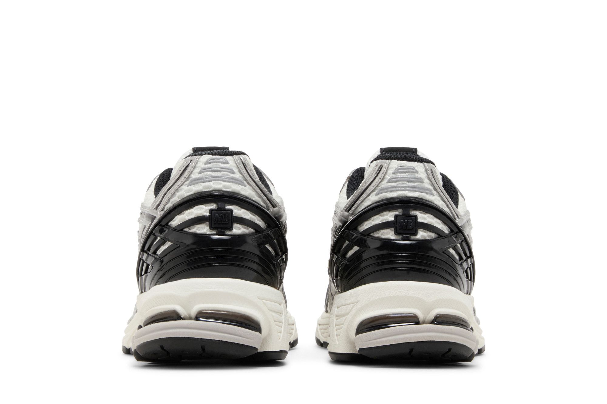 New Balance 1906R ‚Silver Metallic Black‘