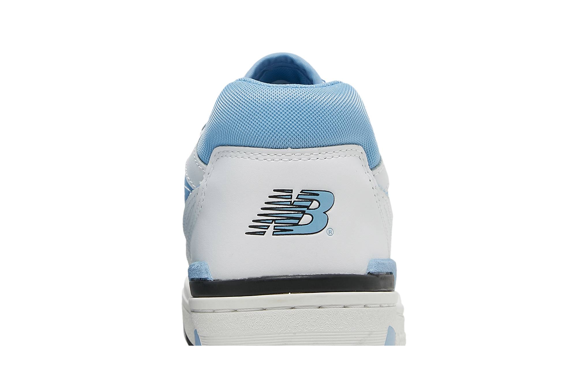 New Balance 550 ‚Carolina Blue‘