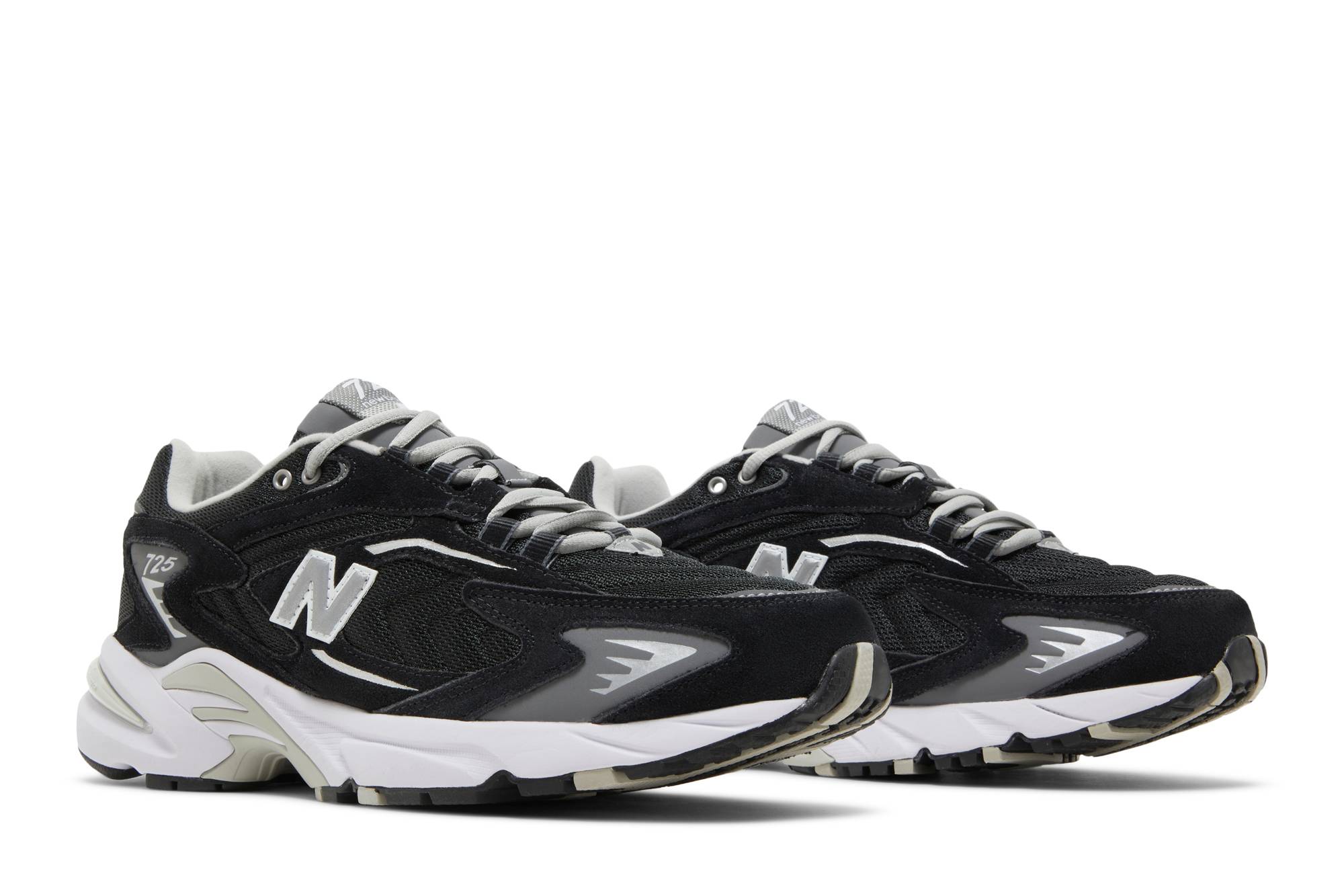 New Balance 725 ‚Black‘