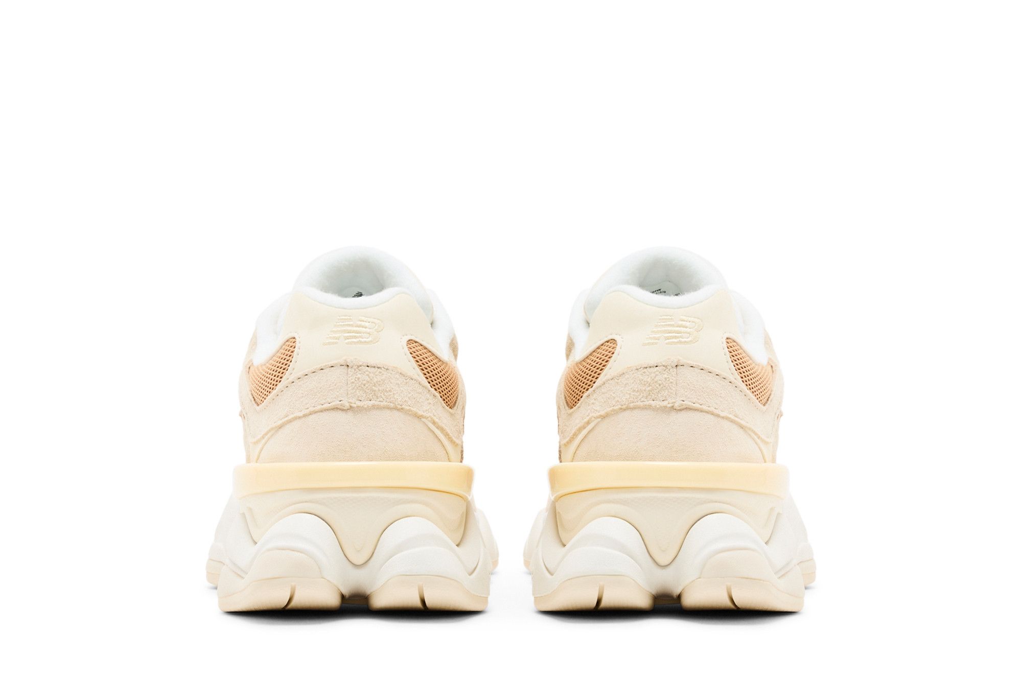 New Balance 9060 Champs Sports Exclusive ‚Sea Salt Beige‘