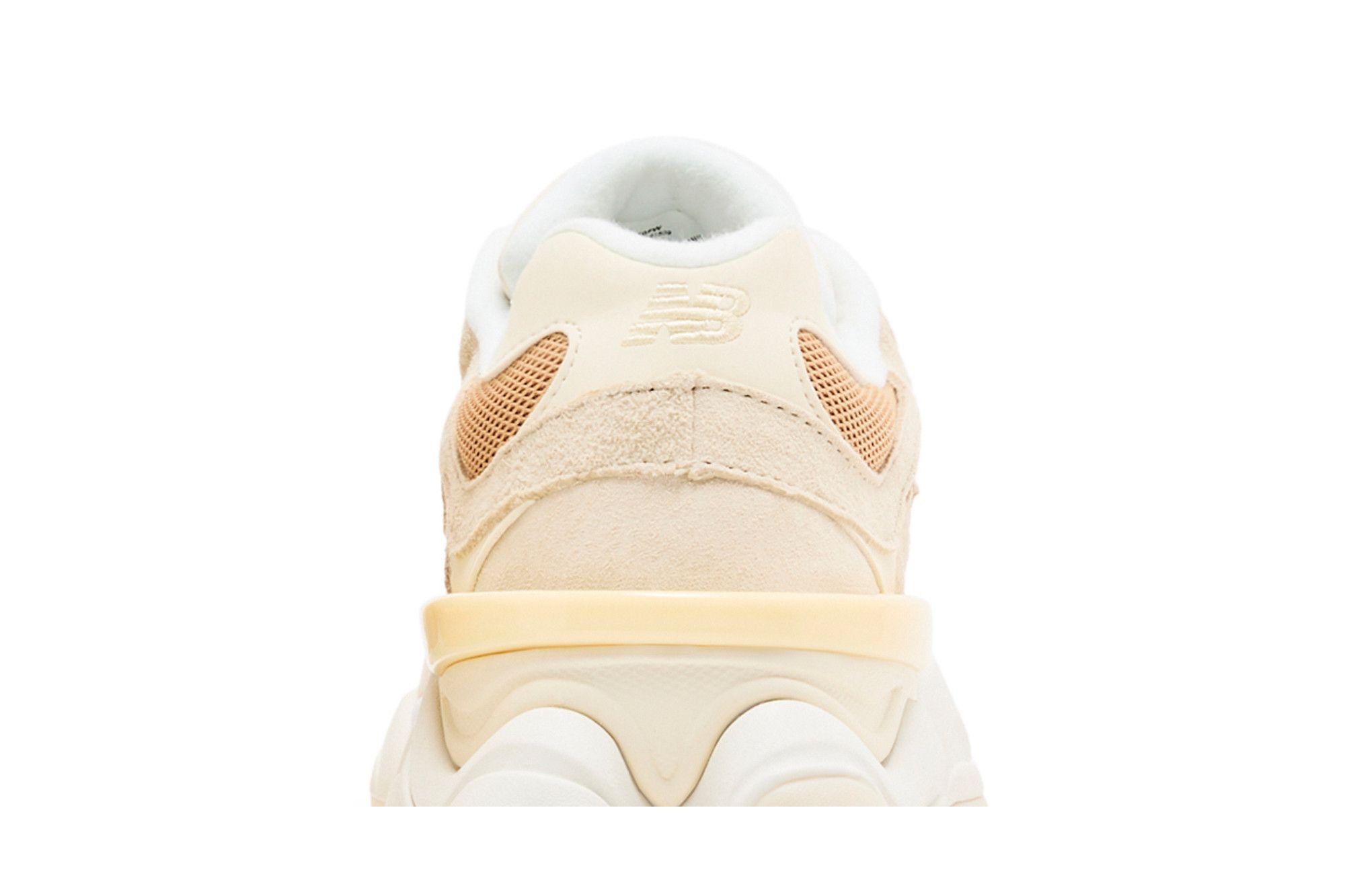 New Balance 9060 Champs Sports Exclusive ‚Sea Salt Beige‘