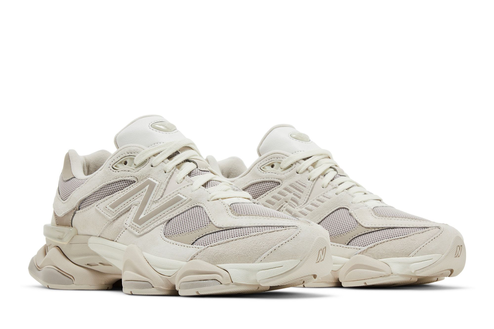 New Balance 9060 ‚Grey Moonbeam‘