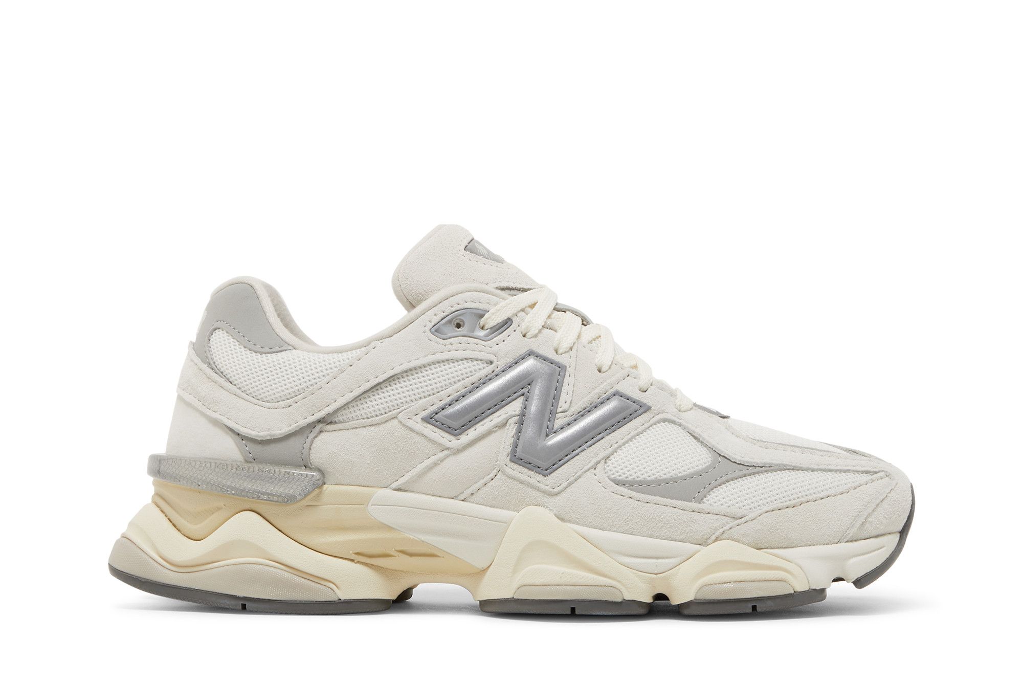 New Balance 9060 ‚Sea Salt White‘