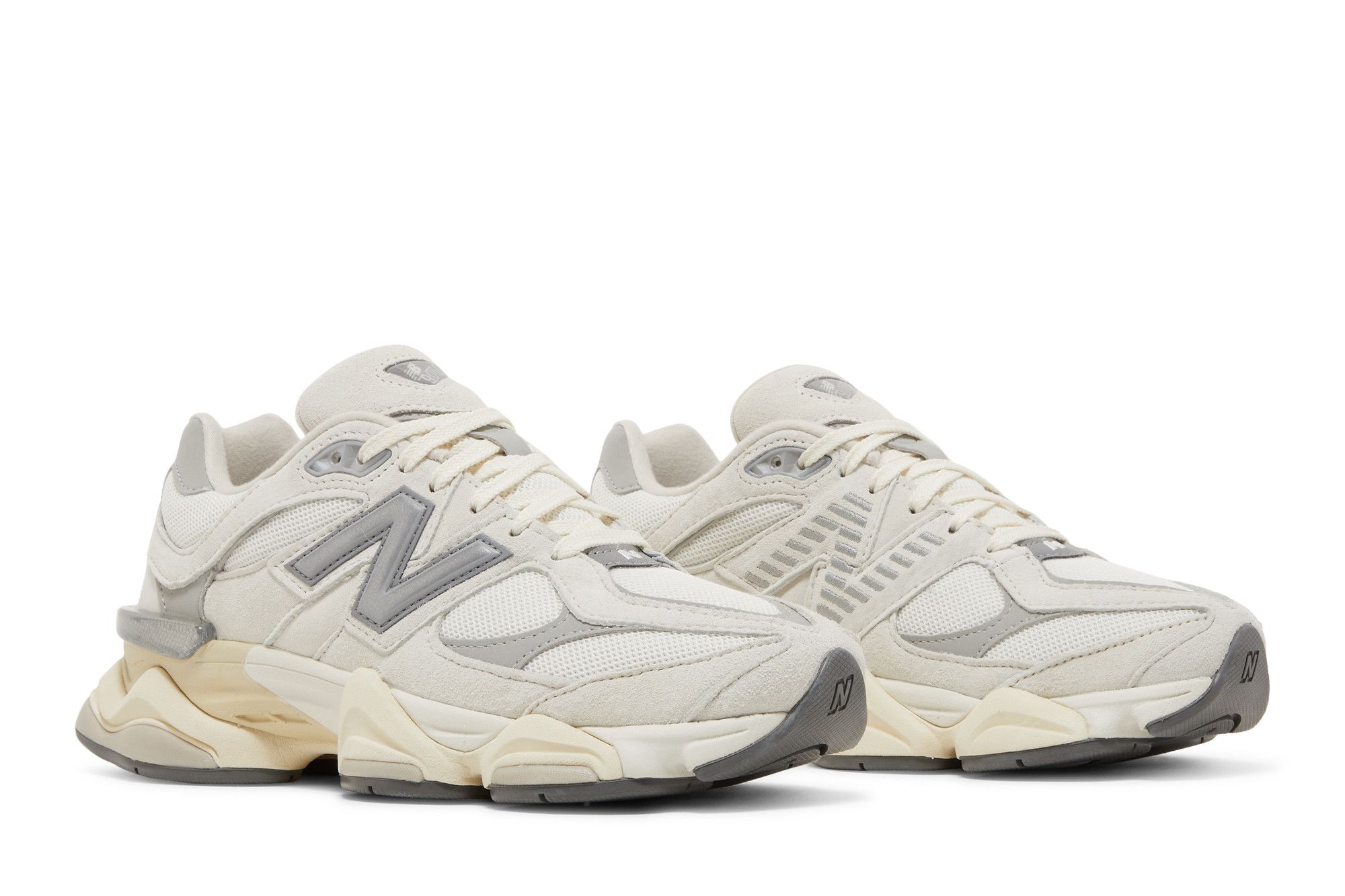 New Balance 9060 ‚Sea Salt White‘