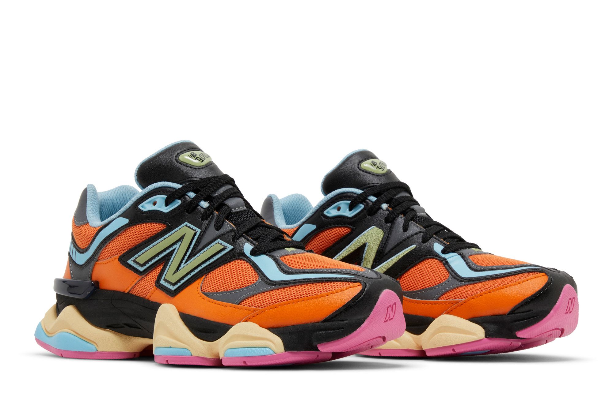 New Balance 9060 ‚Sun Glow‘