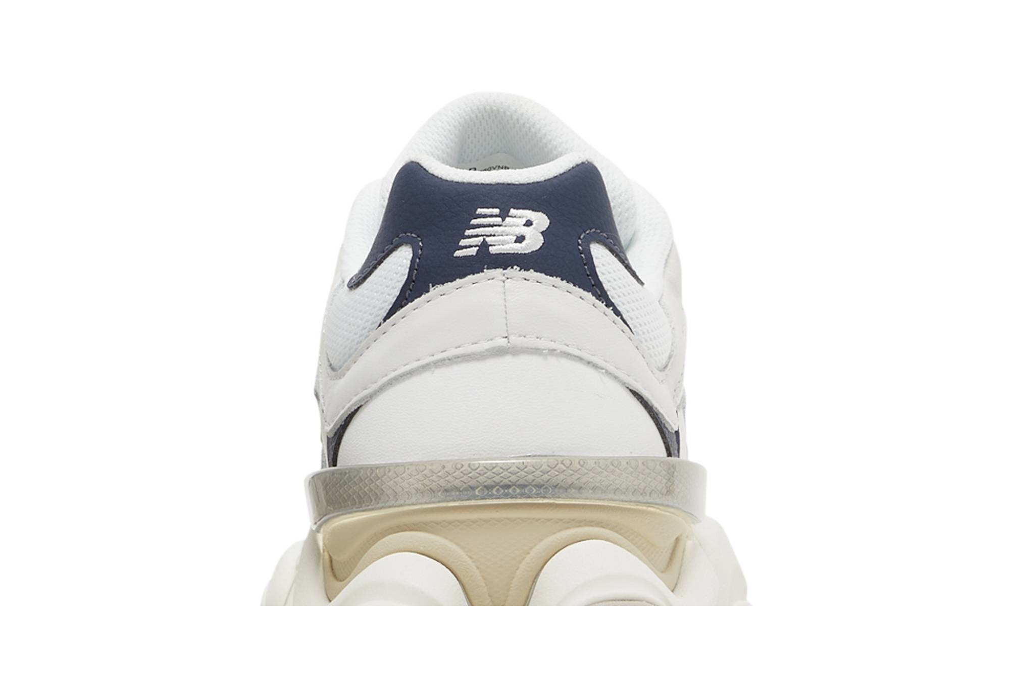 New Balance 9060 ‚White Navy‘