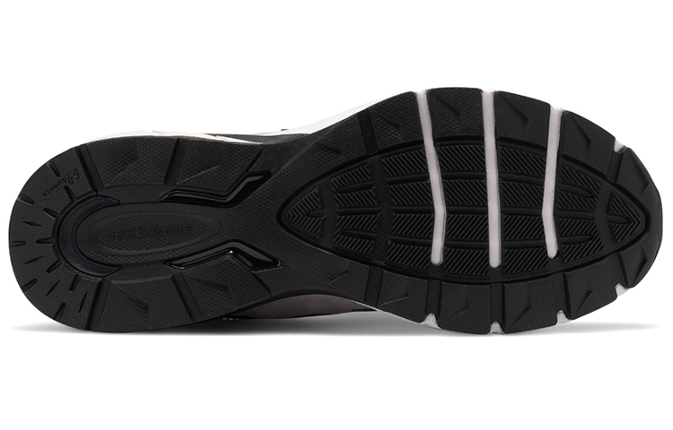 New Balance 990v5 Made in USA ‚Light Grey Navy‘