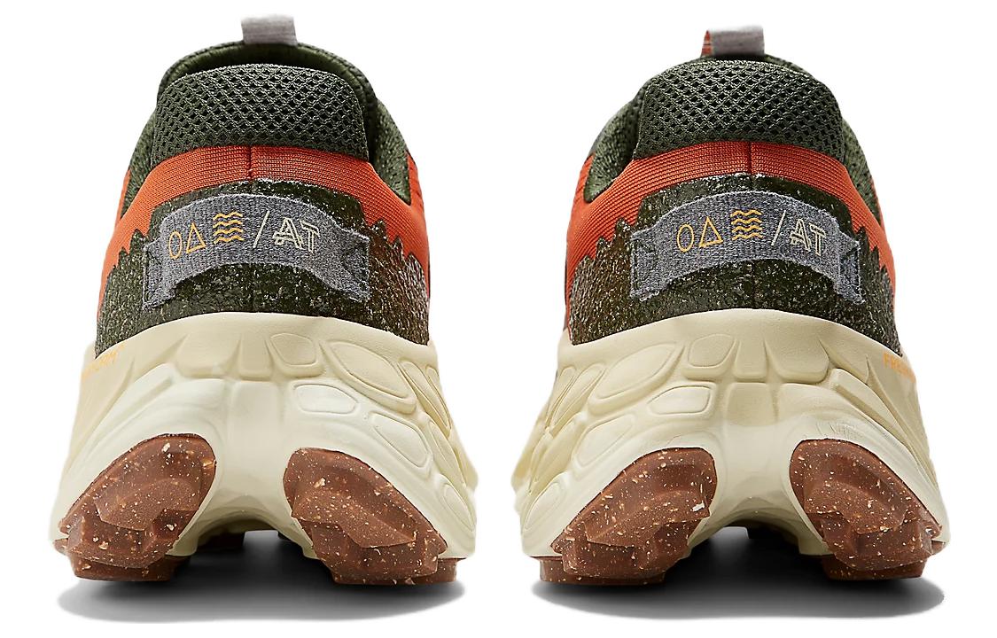 New Balance Fresh Foam X More Trail v3 ‚Cayenne Kombu‘