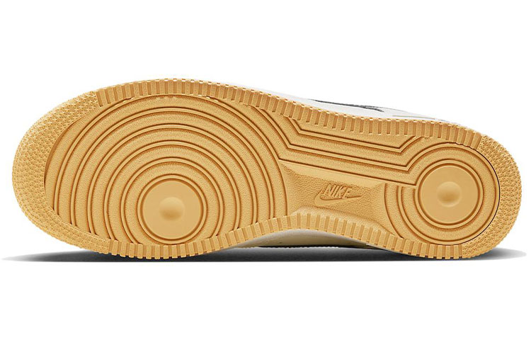 Nike Air Force 1 ’07 LV8 ‚Sail Tan Black‘