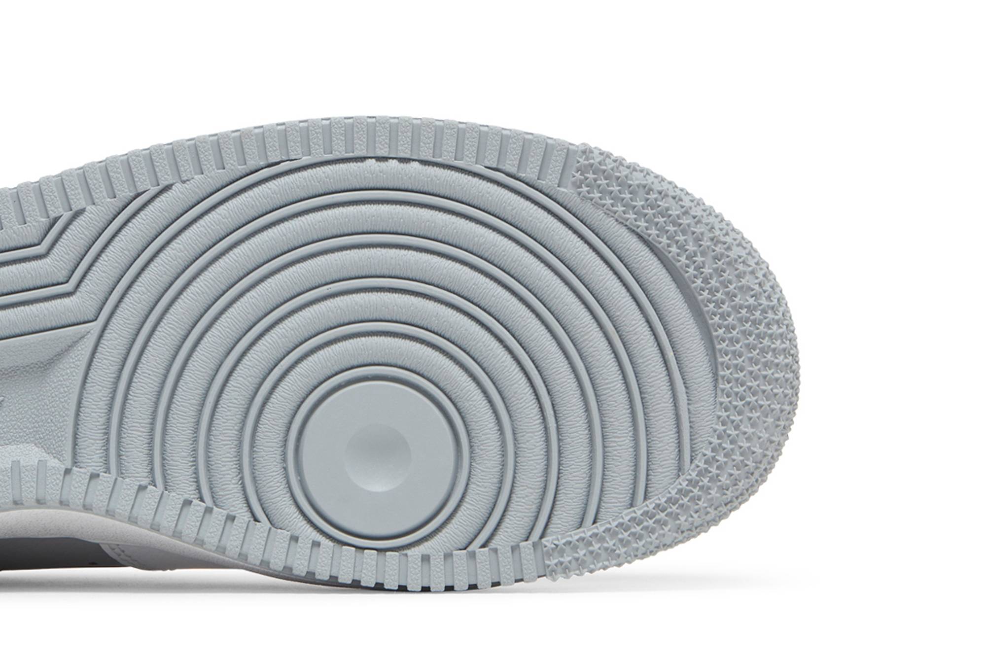 Nike Air Force 1 ’07 LV8 ‚Wolf Grey‘