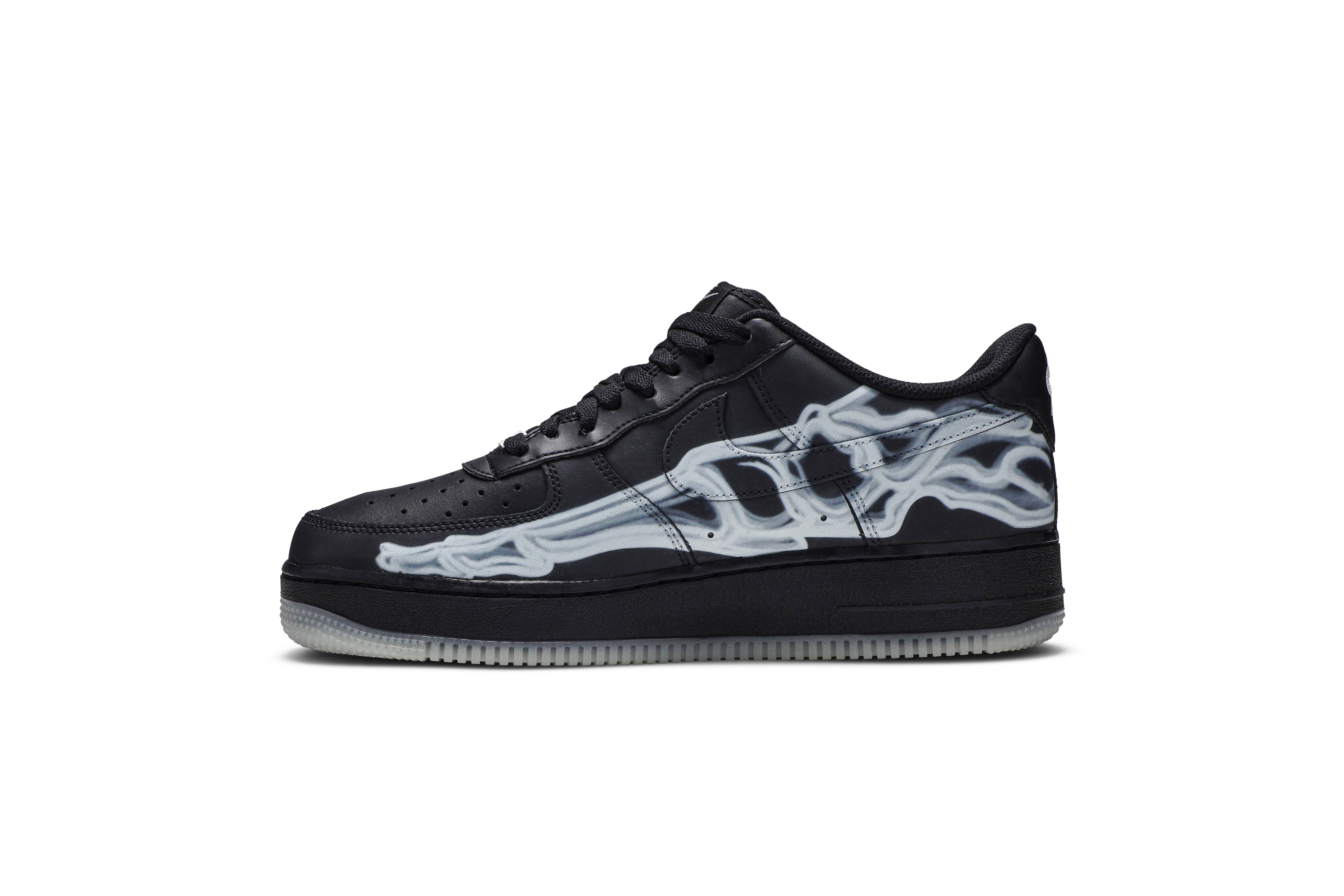 Nike Air Force 1 ’07 QS ‚Black Skeleton‘