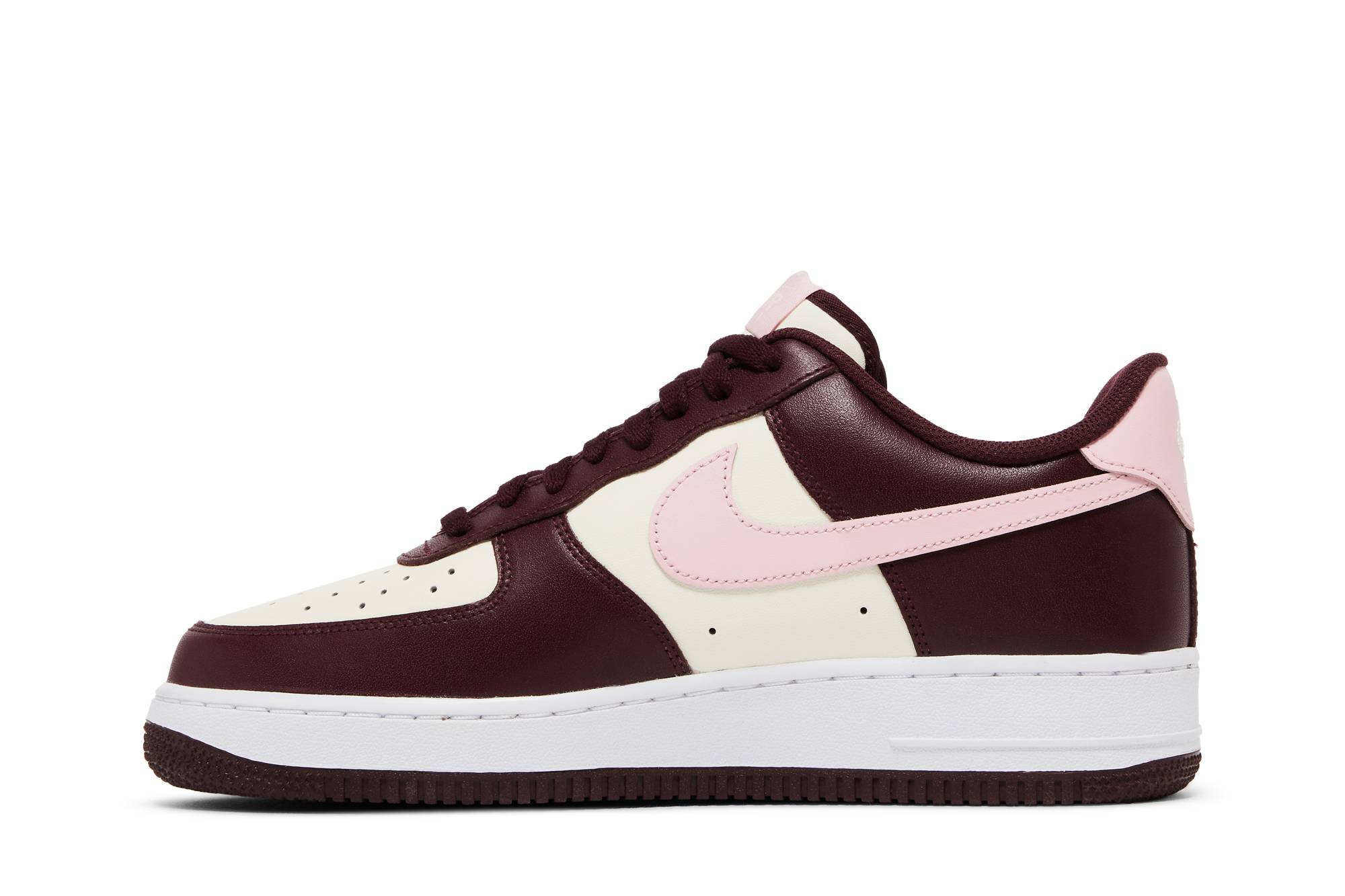 Nike Air Force 1 ’07 ‚Valentine’s Day 2023‘