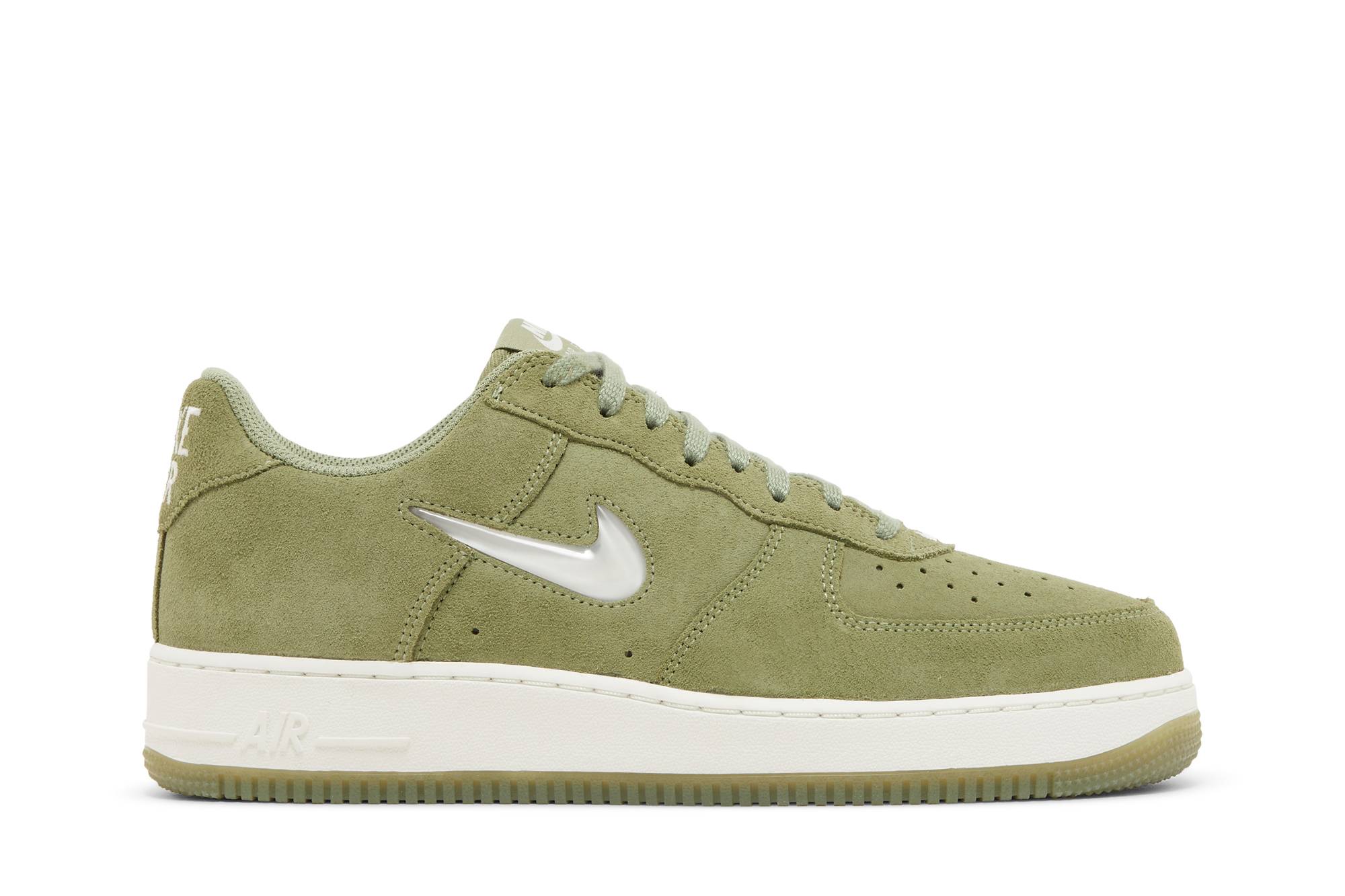 Nike Air Force 1 Low Color of the Month ‚Oil Green‘