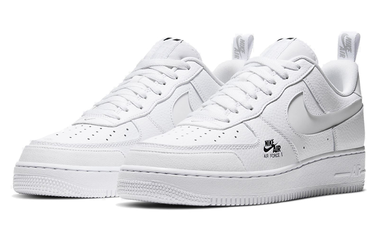 Nike Air Force 1 Low ‚Reflective Swoosh‘