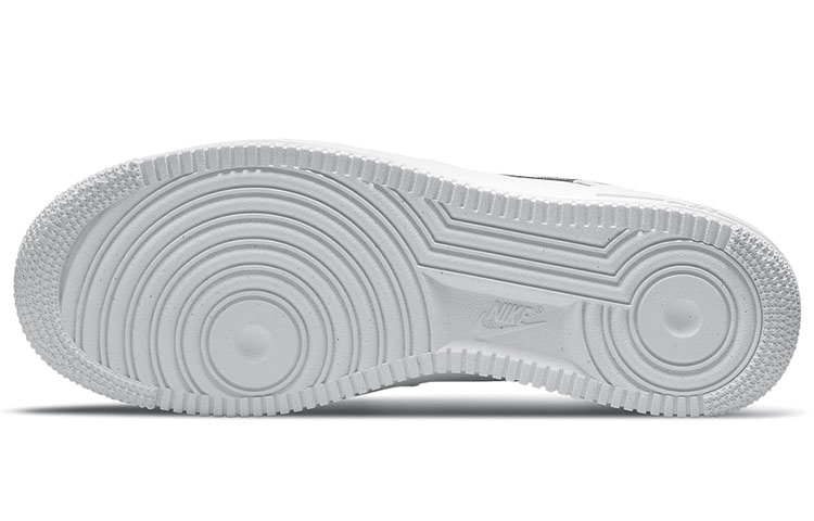Nike Air Force 1 Low ‚White Iridescent‘