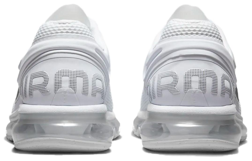 Nike Air Max 2013 ‚White Metallic Silver‘