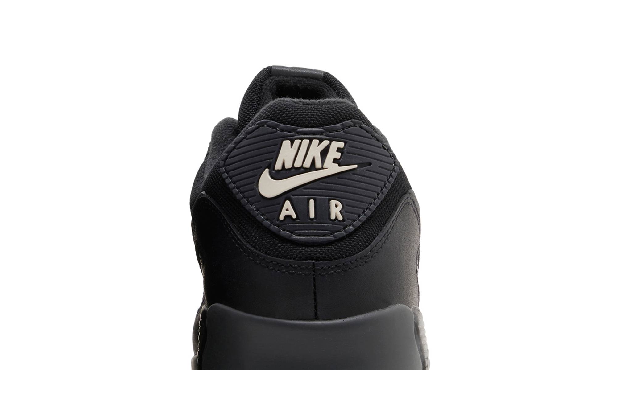 Nike Air Max 90 ‚Black Smoke Grey Gum‘