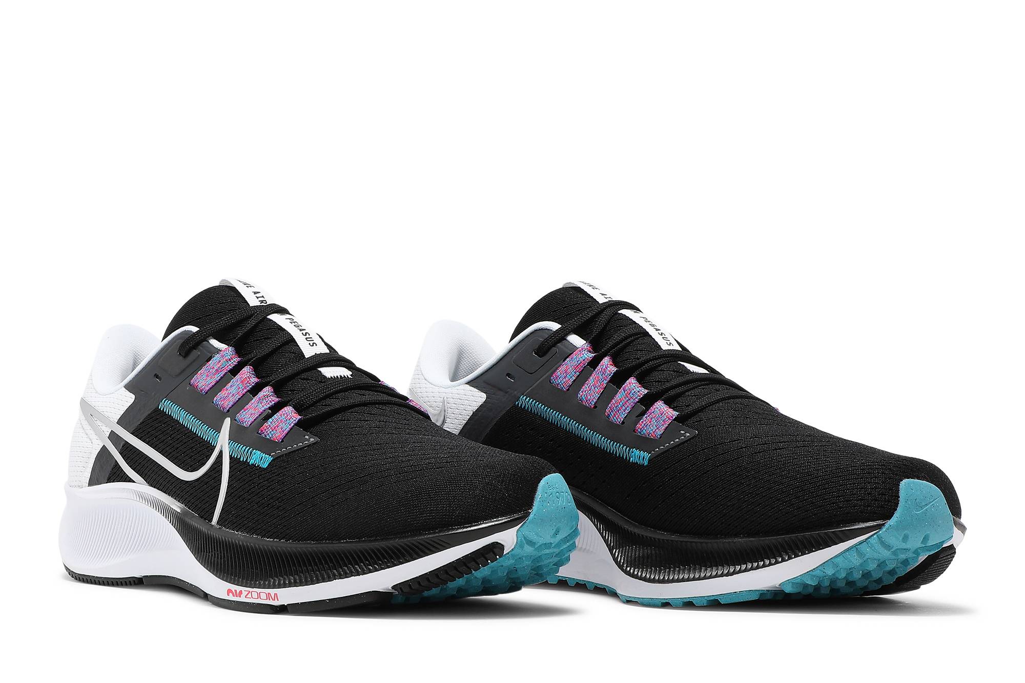 Nike Air Zoom Pegasus 38 ‚Black Metallic Silver‘