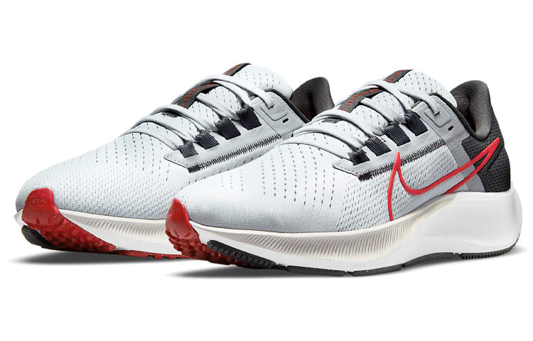Nike Air Zoom Pegasus 38 ‚Pure Platinum Chile Red‘