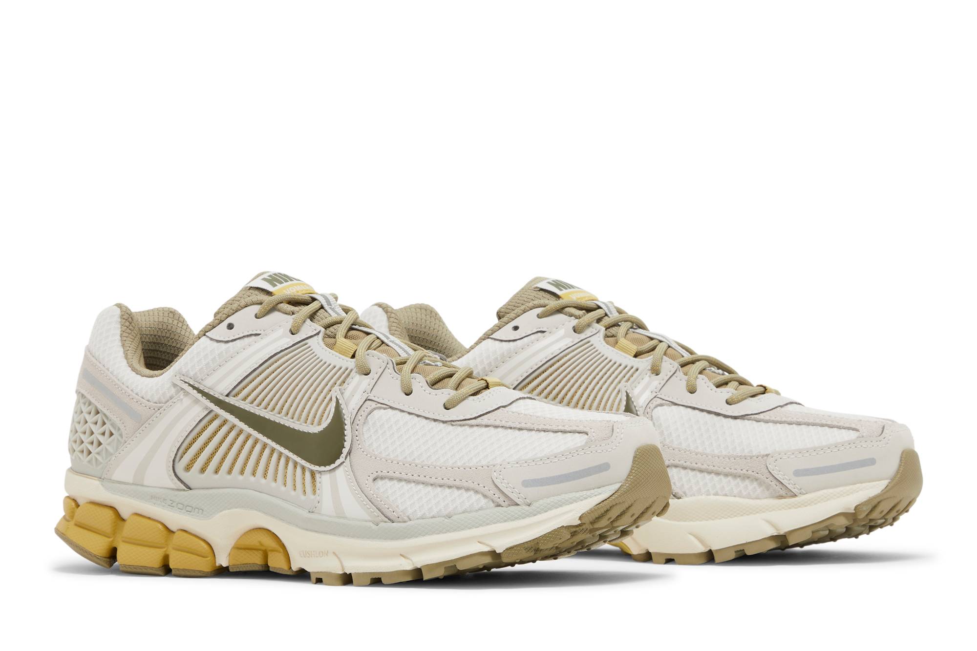 Nike Air Zoom Vomero 5 ‚Light Bone Medium Olive‘