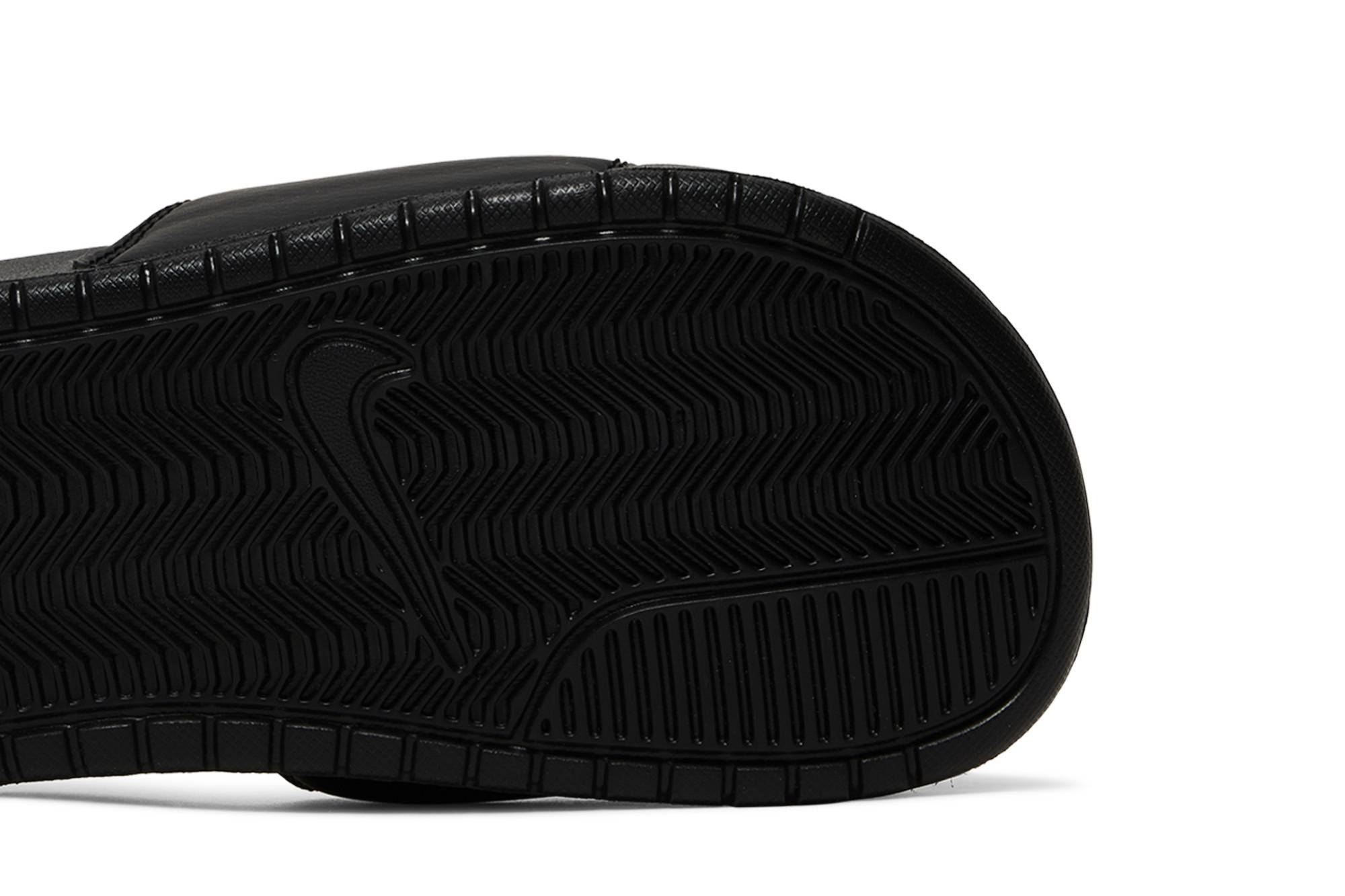 Nike Benassi Swoosh Slide ‚Black White‘