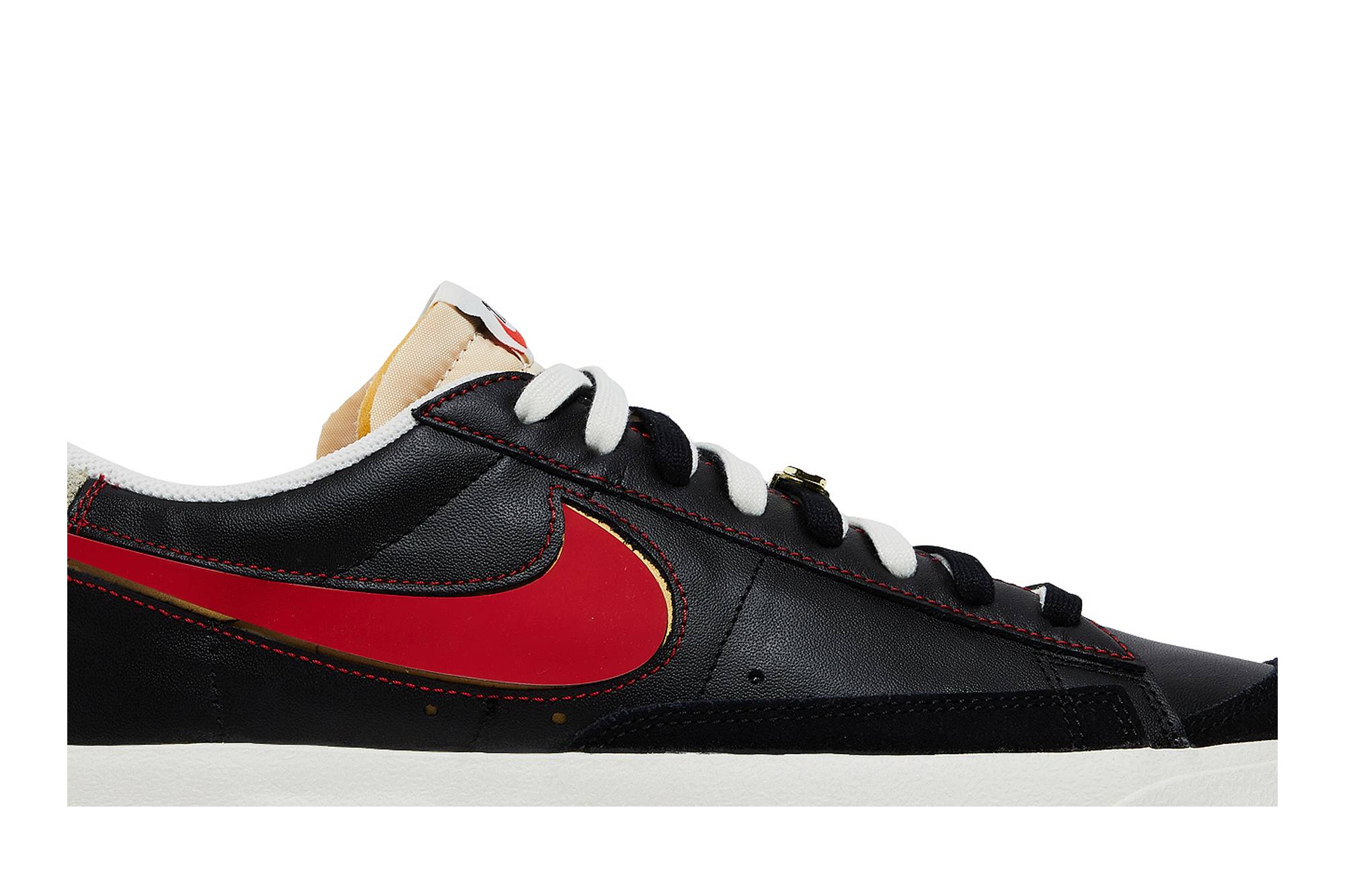 Nike Blazer Low ’77 Premium ‚Removable Swoosh - Black‘