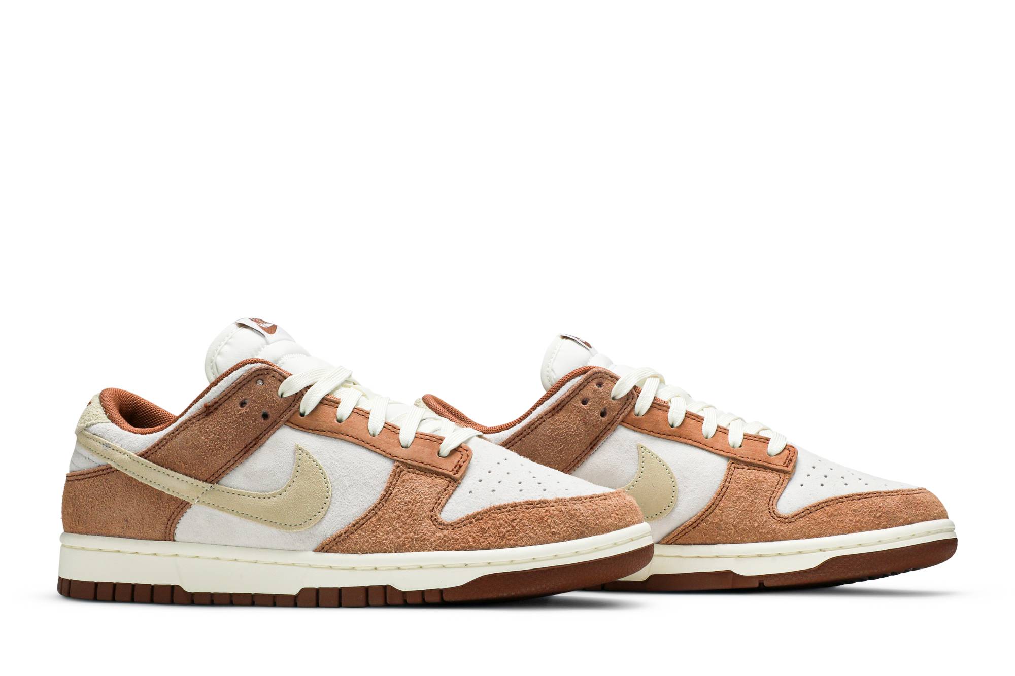 Nike Dunk Low Premium ‚Medium Curry‘