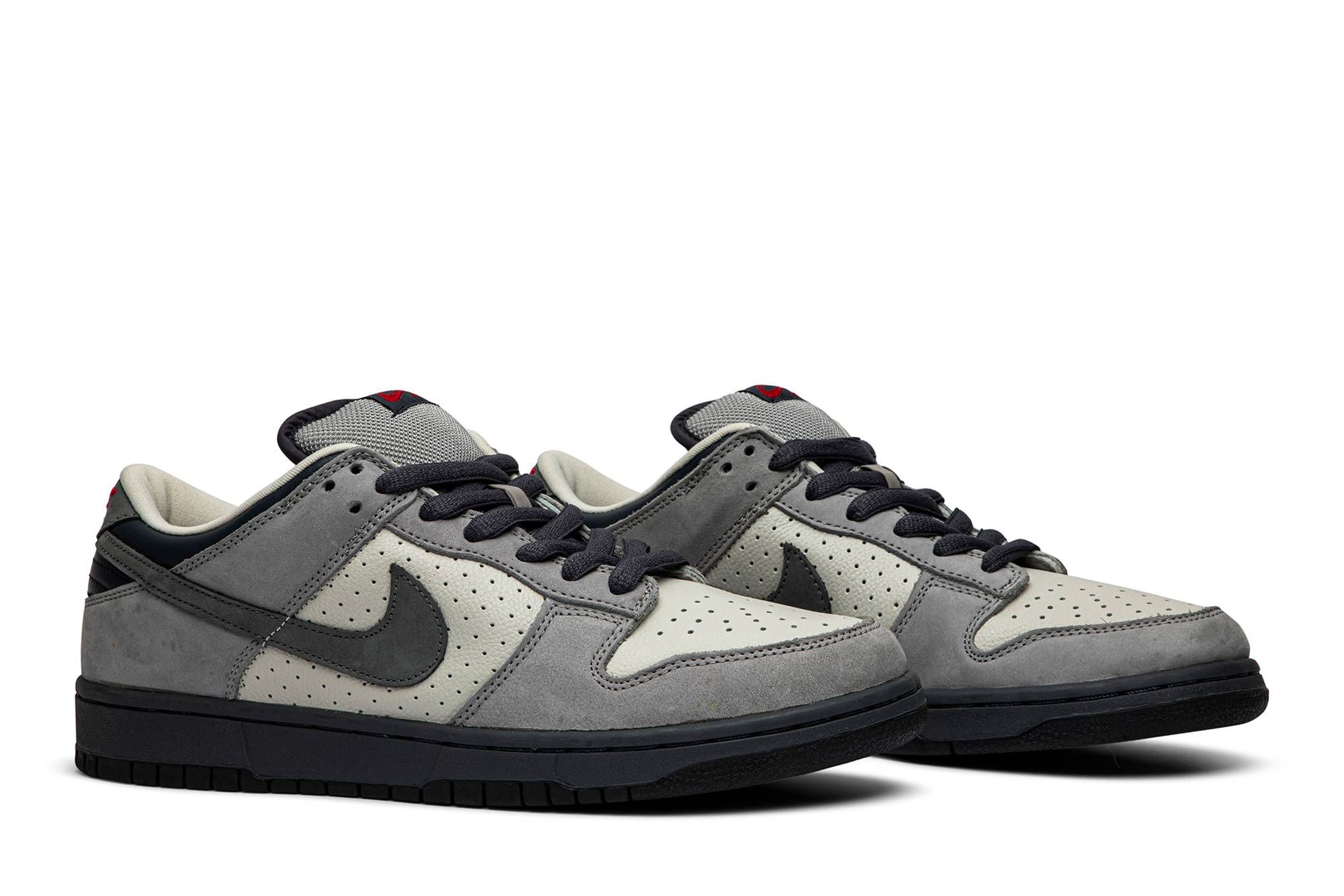 Nike Dunk Low Pro SB ‚Band Aid‘