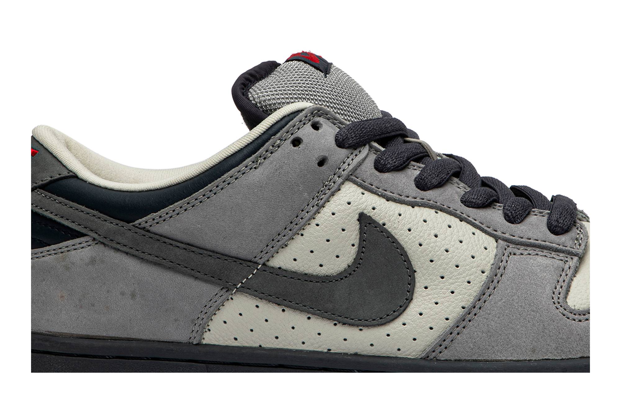 Nike Dunk Low Pro SB ‚Band Aid‘