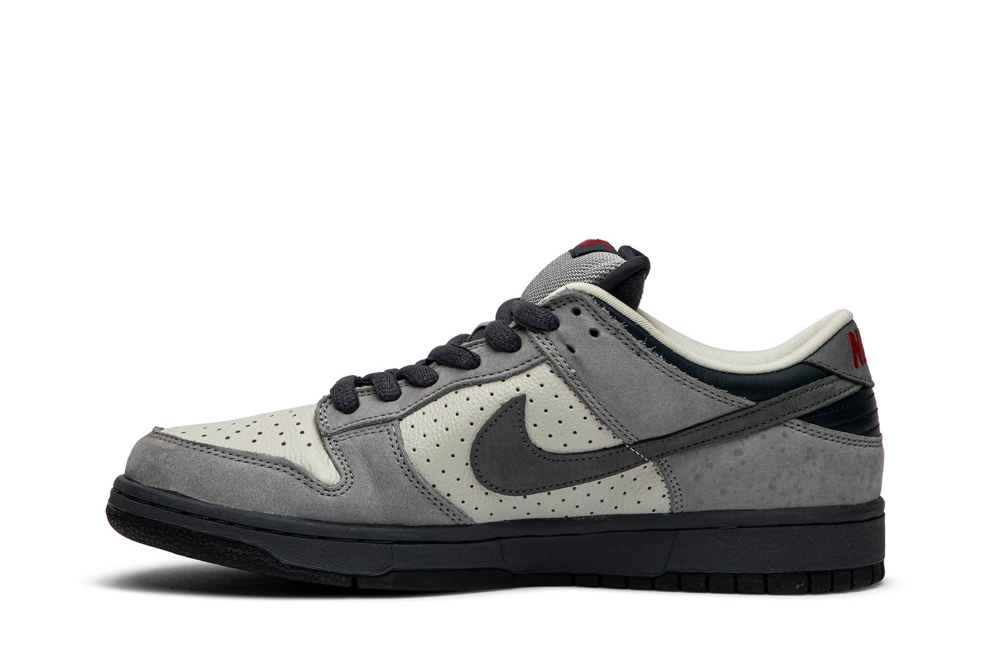 Nike Dunk Low Pro SB ‚Band Aid‘