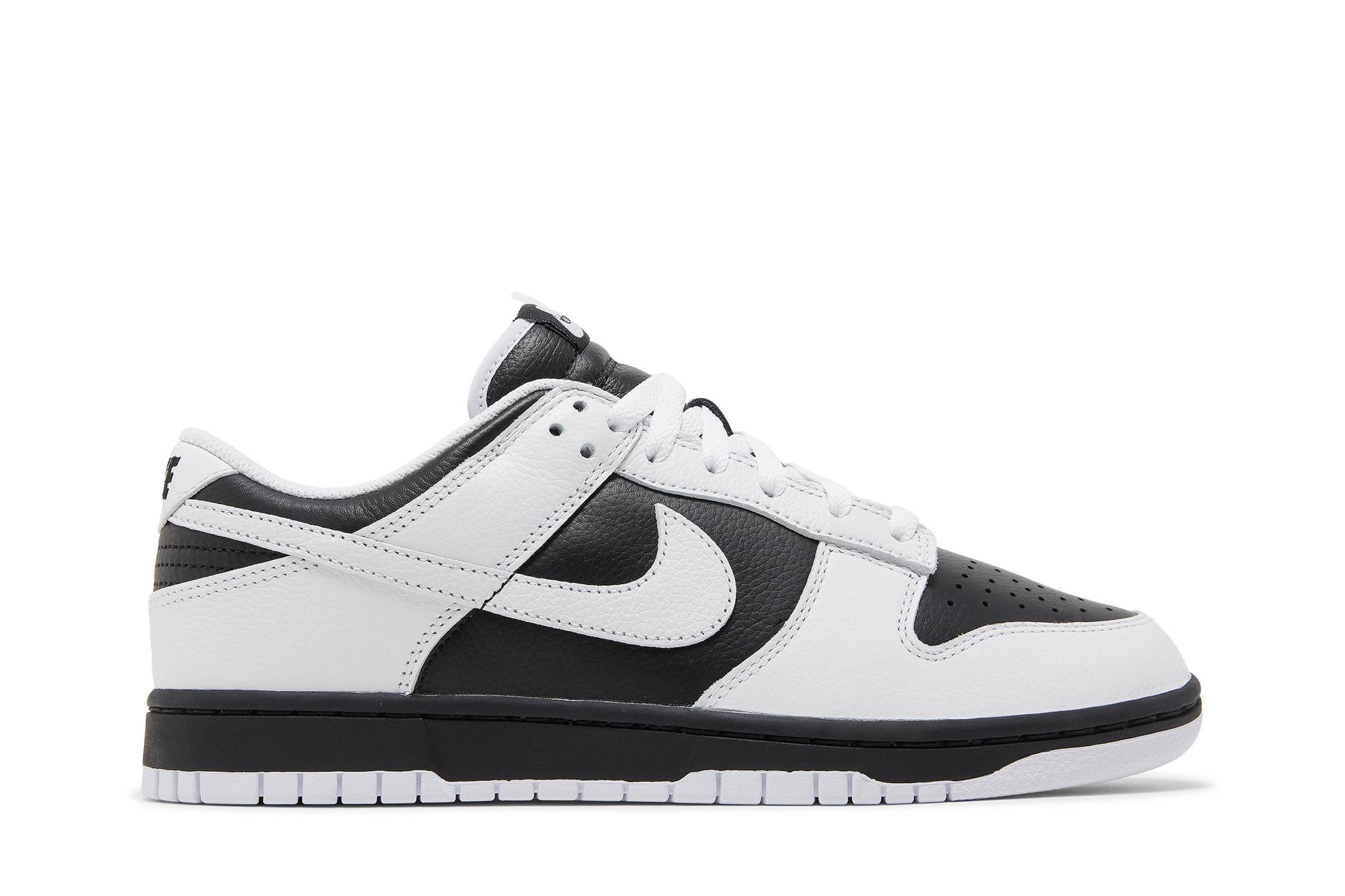 Nike Dunk Low ‚Reverse Panda‘