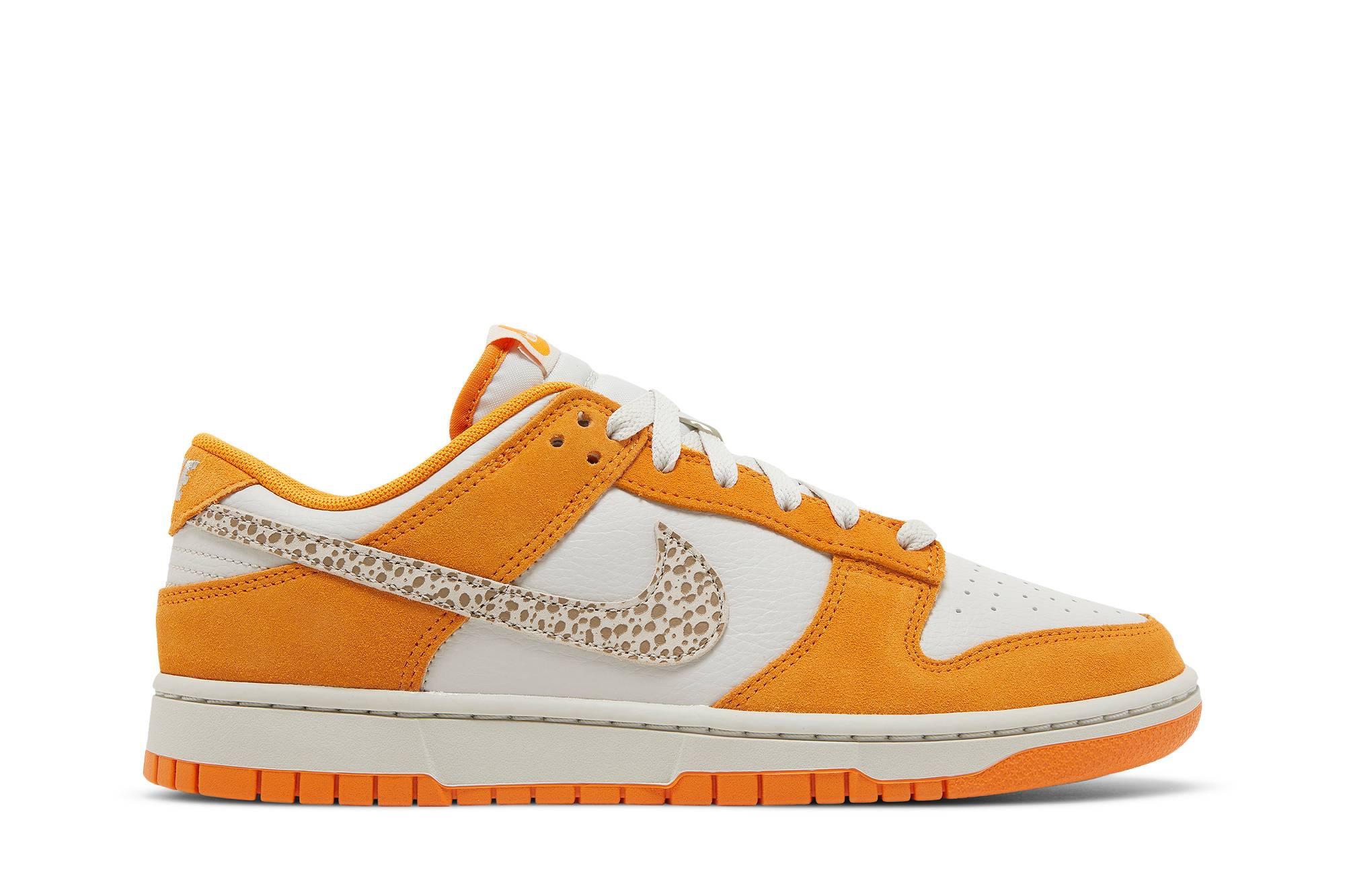 Nike Dunk Low ‚Safari Swoosh‘